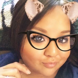 Meet your Posher, Regina